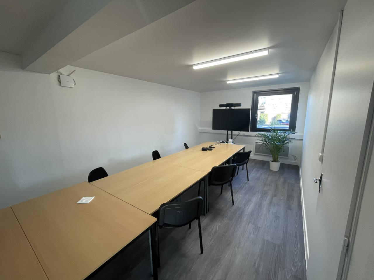 Bureau Saint-Avertin 463m² Location bureau Saint-Avertin Indre-et-Loire OLBUR2309351 0